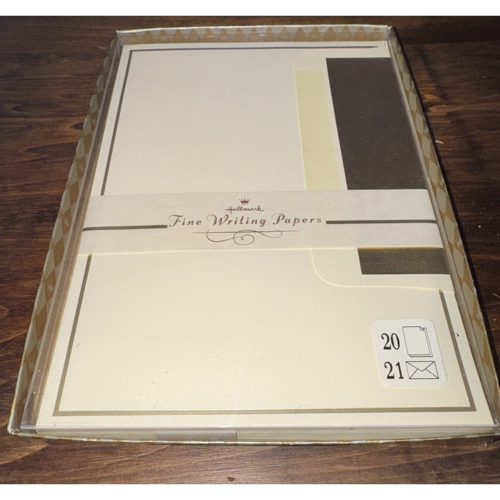 Vintage NOS Hallmark Fine Writing Papers With Envelopes Gold Embossed In Box